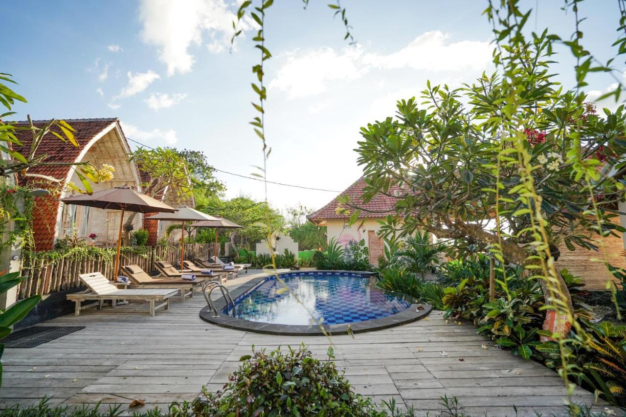 Unicorn Bungalow Batununggul Екстериор снимка